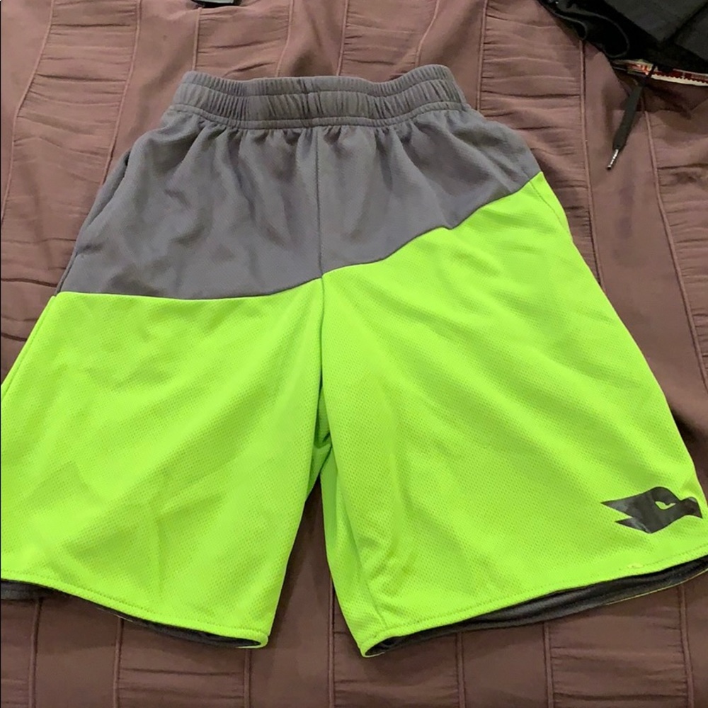Tony hawk reversible boys shorts